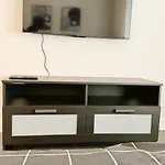 Cozy Glendale Apartment